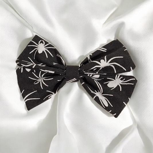 Black & White Spider Mini Hair Bow